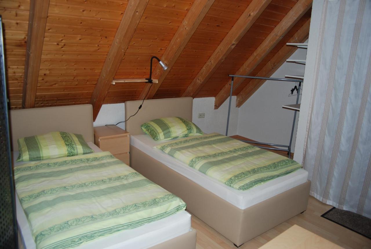 Ferienwohnungen Schaefer Obersulm Extérieur photo